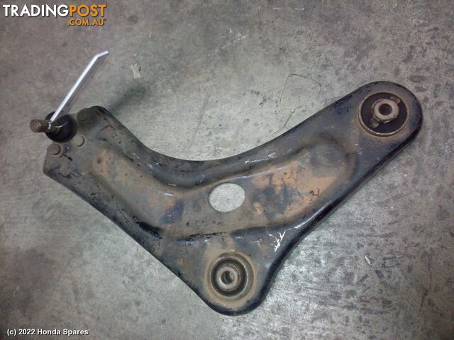 2008 PEUGEOT - 207 Right Front Lower Control Arm
