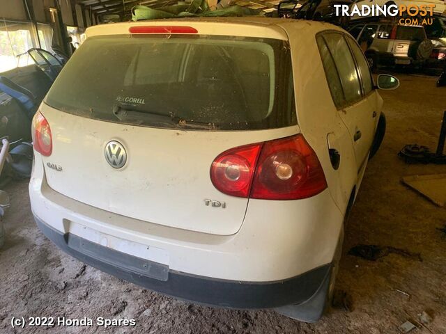 2005 VOLKSWAGEN - GOLF Right Headlamp