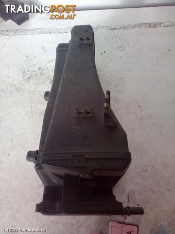 1998 PORSCHE - BOXSTER Air Cleaner/Box