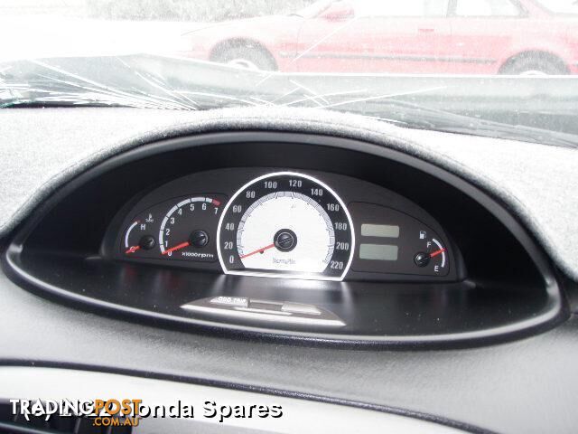 2003 HYUNDAI - ELANTRA Fuse Box