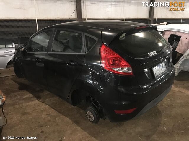 2012 FORD - FIESTA Front Seat