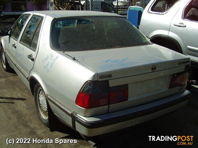 1995 SAAB - 9000 Right Rear 1/4 Door Glass