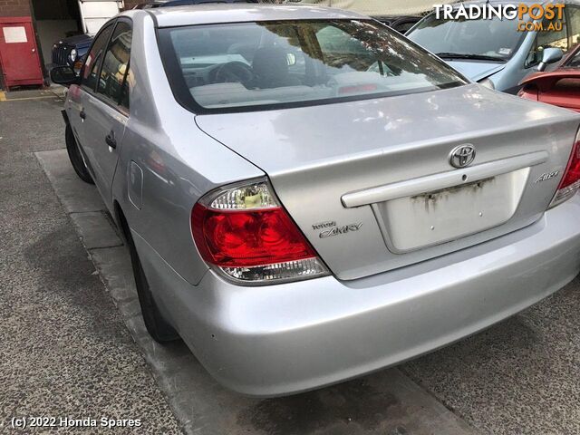 2004 TOYOTA - CAMRY Air Cleaner Duct/Hos - photo 4 of 10