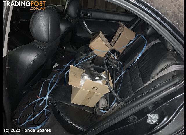 2004 HONDA - ACCORD Air Cleaner/Box - photo 3 of 3