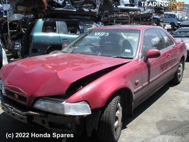 1995 HONDA - LEGEND Right Front Hub Assembly