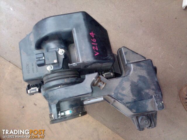 2016 HONDA - CITY Air Cleaner/Box