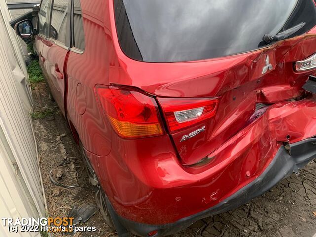 2014 MITSUBISHI - ASX RIGHT_REAR_DOOR_SLIDING - photo 4 of 11
