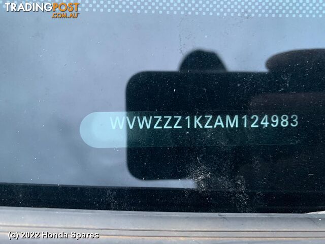 2010 VOLKSWAGEN - JETTA Grille - photo 2 of 10