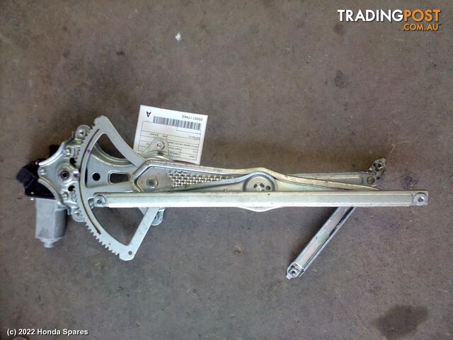 2004 TOYOTA - COROLLA Right Front Window Reg/Motor