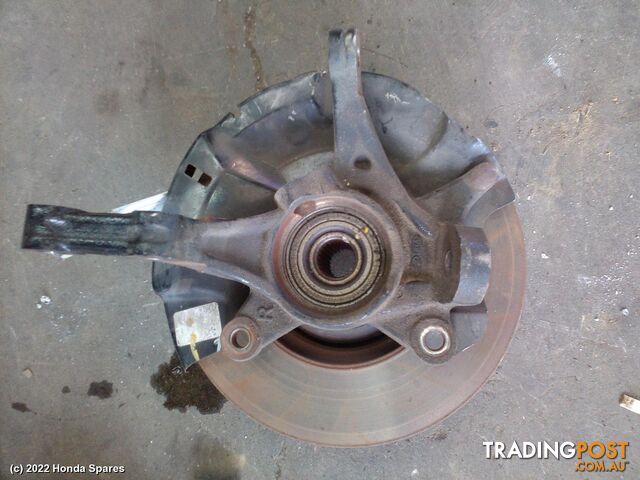 2013 HYUNDAI - ACCENT Right Front Hub Assembly