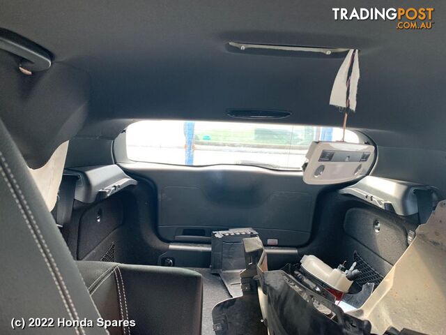 2015 MERCEDES - A CLASS Air Cleaner/Box