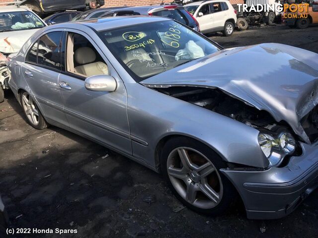 Door/Boot/Gate Lock 2002 MERCEDES C CLASS - photo 5 of 9