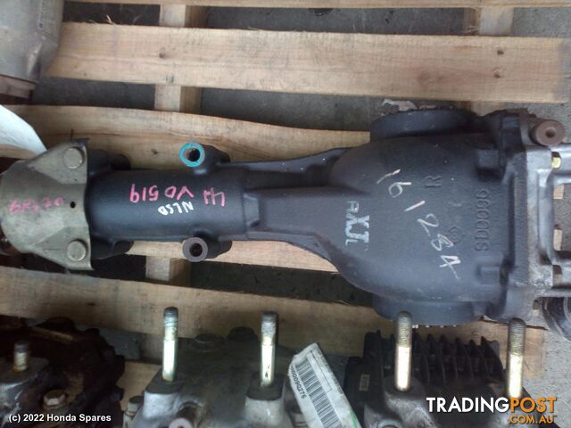 2000 SUBARU - LIBERTY Rear Diff Assembly