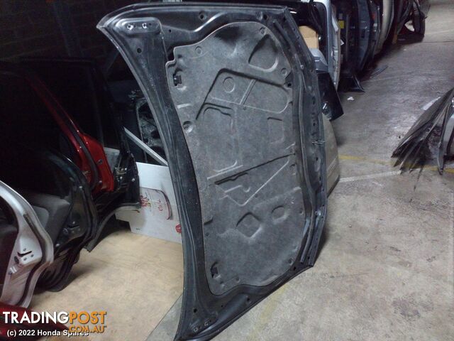 2003 MAZDA - 6 Bonnet - photo 2 of 4