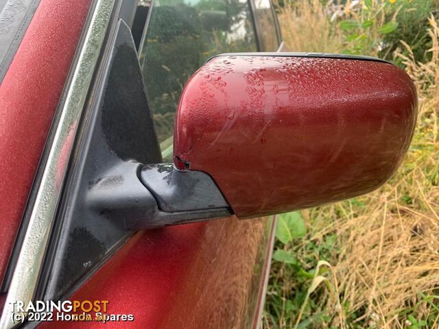 1995 BMW - 7 SERIES Right Guard