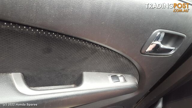 2005 MITSUBISHI - OUTLANDER Right Rear Trailing Arm