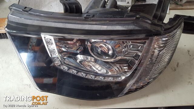 2006 MITSUBISHI - TRITON Right Headlamp