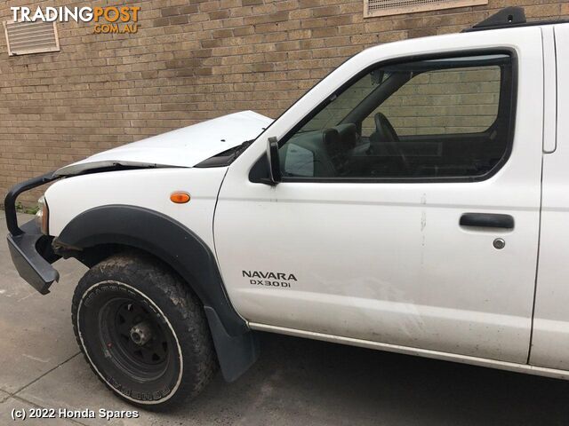 2003 NISSAN - NAVARA Bonnet Lock/Support - photo 5 of 10