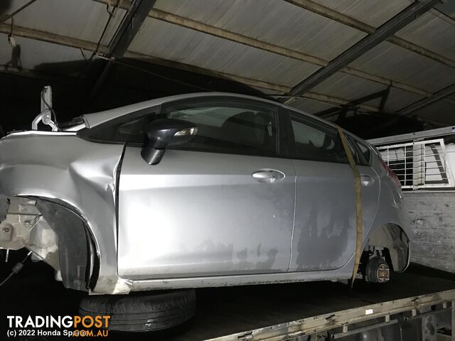 2015 FORD - FIESTA Front Seat