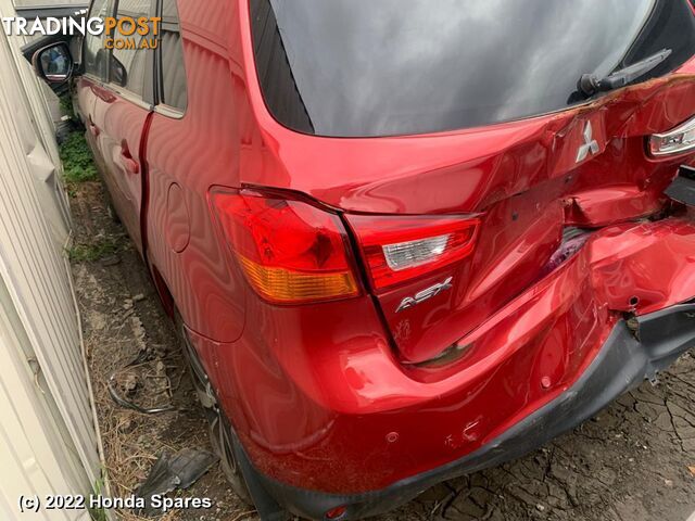 2014 MITSUBISHI - ASX Rear Spoiler - photo 5 of 12