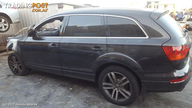 2009 AUDI - Q7 Right Front Window Reg/Motor