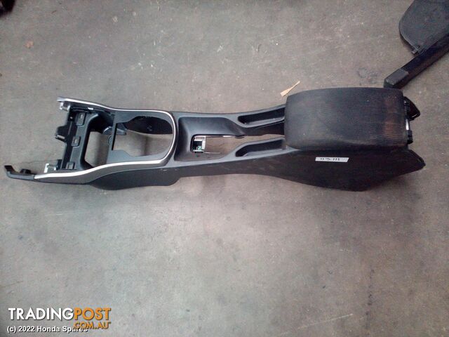 Console 2016 HONDA CITY