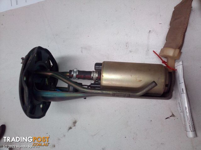 1990 HONDA - LEGEND Fuel Pump