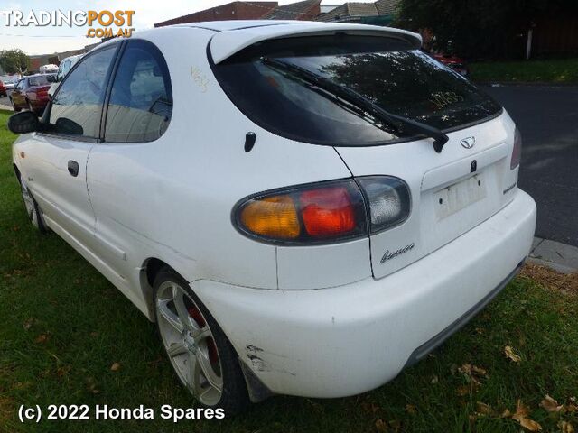 2000 DAEWOO - LANOS Bonnet Lock/Support - photo 3 of 14