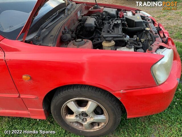 2001 HYUNDAI - ACCENT Air Cleaner/Box