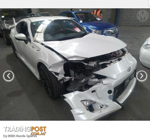 2012 TOYOTA - 86 Rocker Assy/Cover