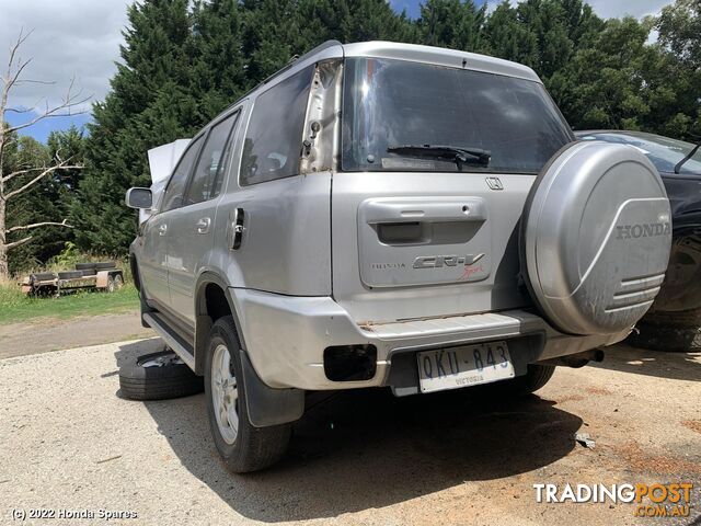 2000 HONDA - CRV Right Rear Hub Assembly