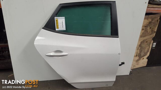 2014 HYUNDAI - IX35 RIGHT_REAR_DOOR_SLIDING