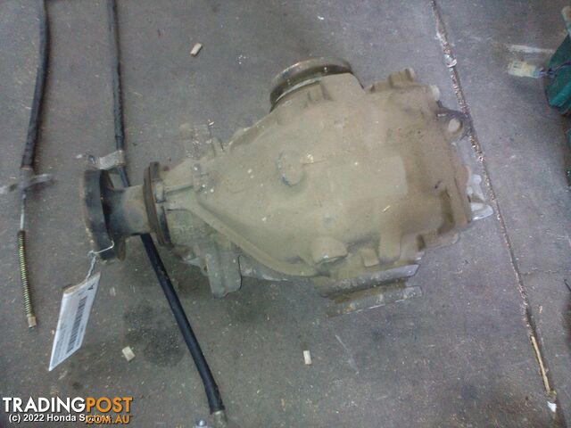 2006 BMW - 3 SERIES Differential Centre