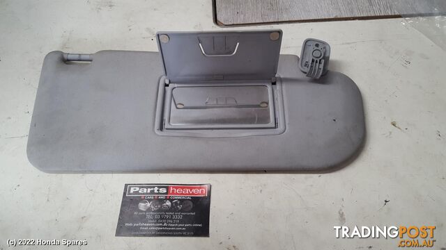 2007 MAZDA - 3 Sunvisor