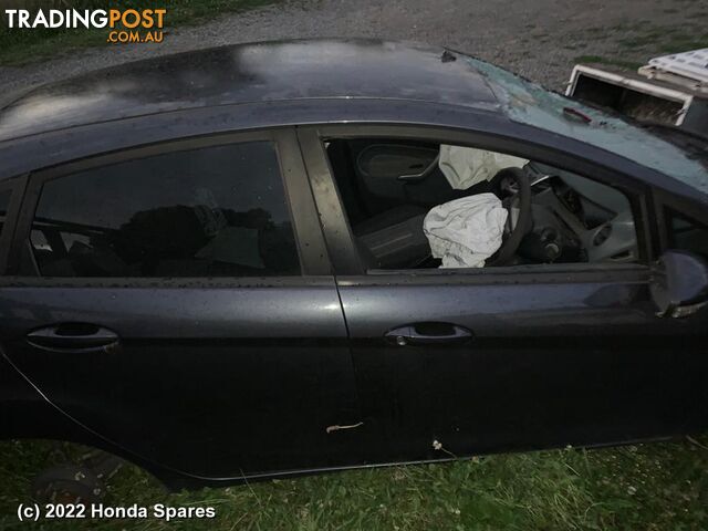 2010 FORD - FIESTA Front Seat