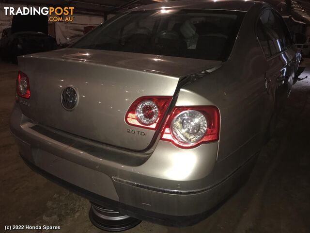 2008 VOLKSWAGEN - PASSAT Rear Section - photo 5 of 33