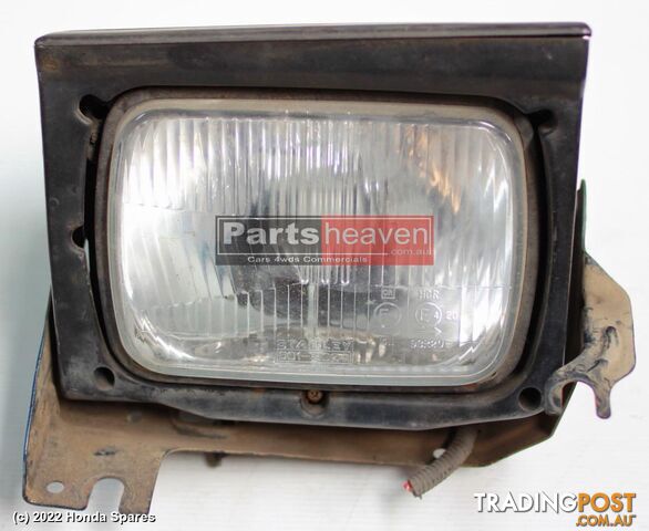 1985 HONDA - PRELUDE Right Headlamp