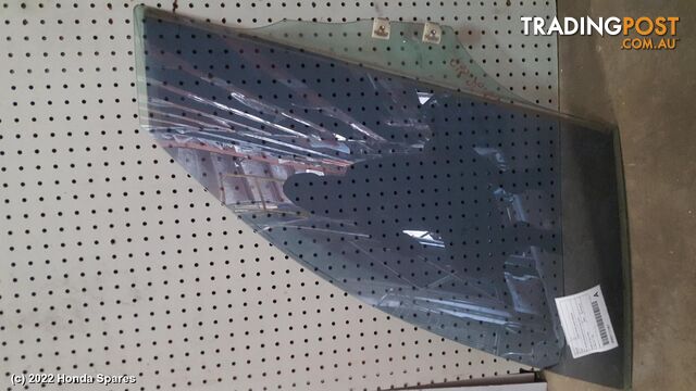 2005 MAZDA - 3 Right Front Door Window