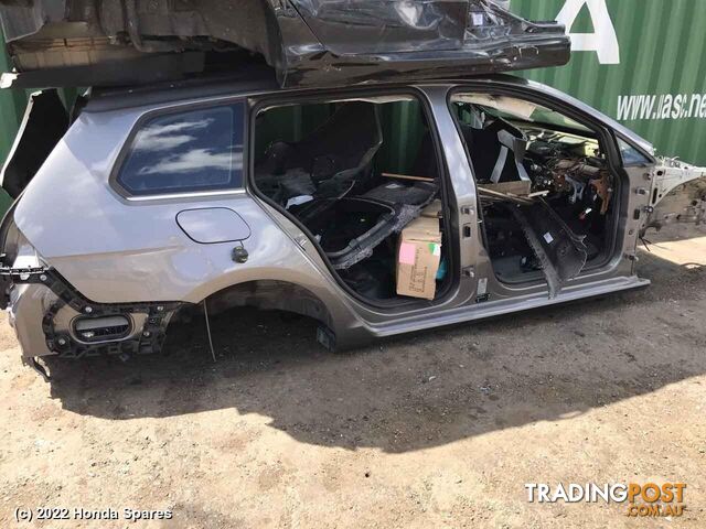 2014 VOLKSWAGEN - GOLF Right Rear Trailing Arm