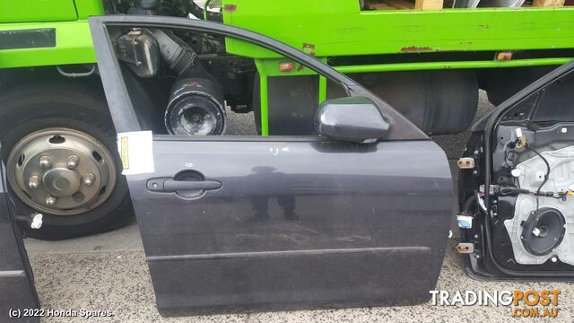 2007 MAZDA - 3 Right Front Door