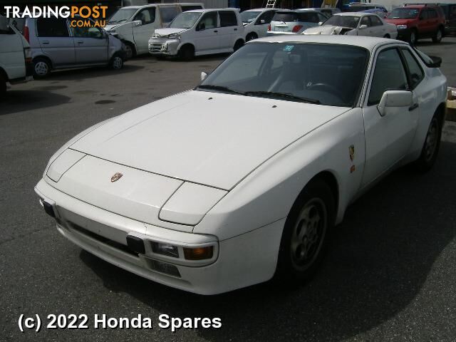 1989 PORSCHE - 944 Right Rear Side Glass - photo 3 of 7