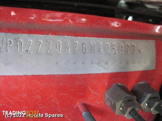1986 PORSCHE - 944 Right Front Window Reg/Motor