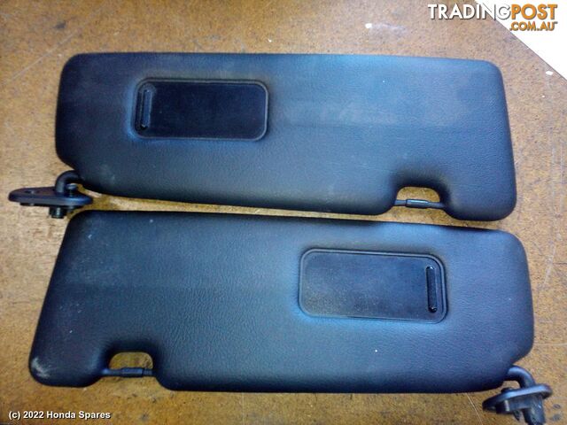 2006 BMW - 3 SERIES Sunvisor