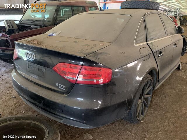 2009 AUDI - A4 Overflow Bottle
