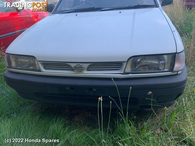 1994 NISSAN - PULSAR Right Guard Liner