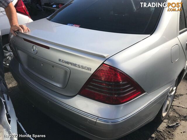 2002 MERCEDES - C CLASS Rear Garnish - photo 4 of 9