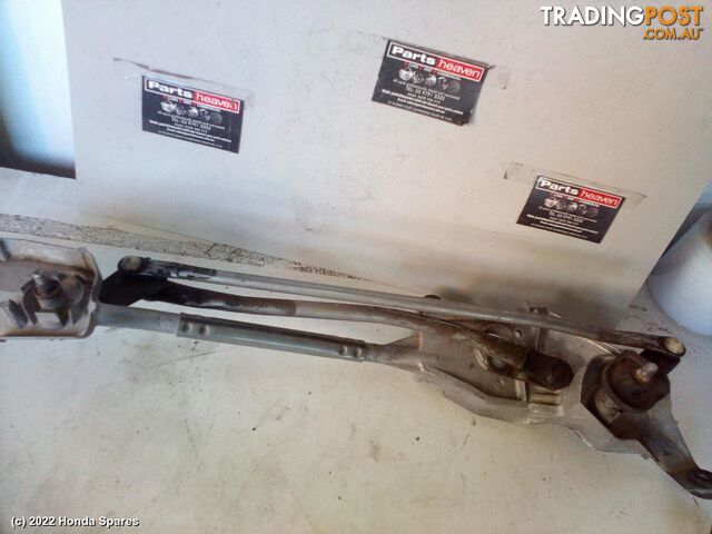 2004 MITSUBISHI - OUTLANDER Wiper Linkage
