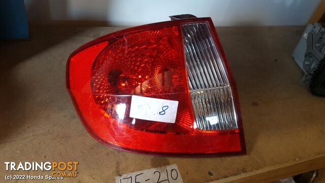 2006 HYUNDAI - GETZ Right Headlamp - photo 2 of 3