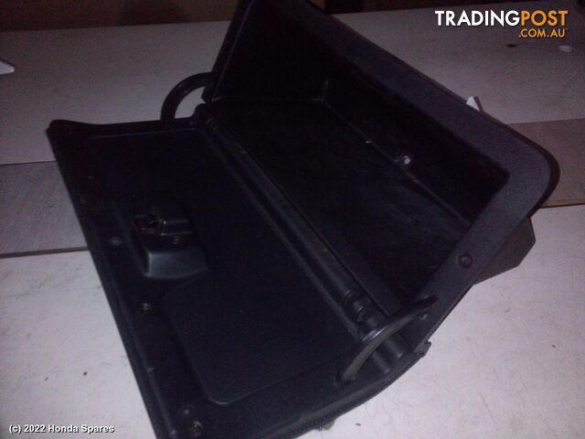 2002 MITSUBISHI - PAJERO Glove Box