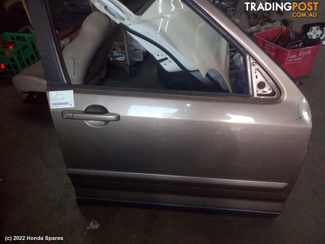 2002 HONDA - CRV Right Front Door